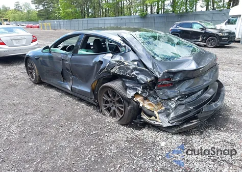 2022 Tesla Model S Dual Motor All-Wheel Drive z USA, uszkodzony, nr VIN 5YJSA1E59NF469015